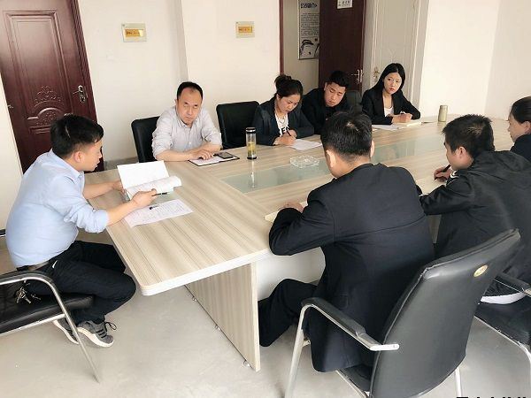 能源供應(yīng)公司開(kāi)展供熱知識(shí)培訓(xùn)(圖2) 能源供應(yīng)公司開(kāi)展供熱知識(shí)培訓(xùn)(圖2)