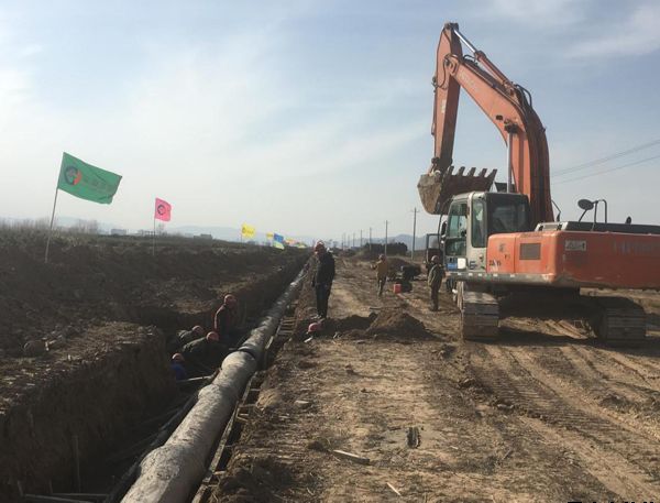 平?jīng)鲢垂驹诮椖咳骈_工，實現(xiàn)項目建設(shè)“開門紅”(圖4)