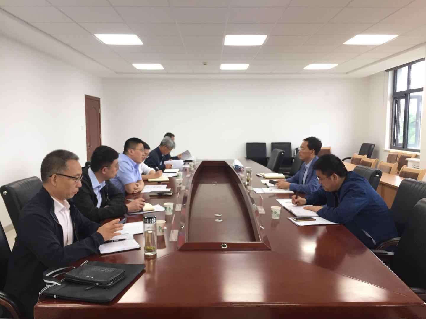 國(guó)家開(kāi)發(fā)銀行甘肅分行客戶四處處長(zhǎng)樊凱一行調(diào)研泓源公司(圖2) 國(guó)家開(kāi)發(fā)銀行甘肅分行客戶四處處長(zhǎng)樊凱一行調(diào)研泓源公司(圖2)