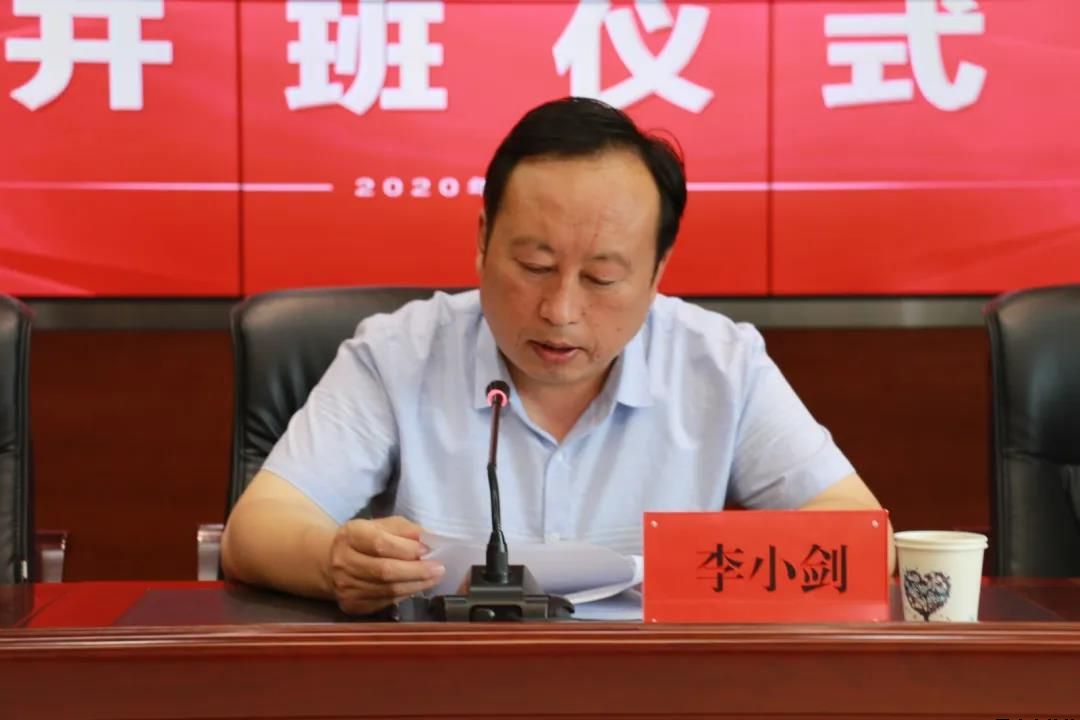 加強綜合素質培訓 全面提升業(yè)務能力 ——泓源公司員工綜合素質提升培訓活動正式開班(圖2) 加強綜合素質培訓 全面提升業(yè)務能力 ——泓源公司員工綜合素質提升培訓活動正式開班(圖2)