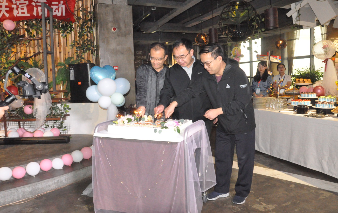 泓源公司舉辦“情定七夕·緣來是你”政銀企青年聯(lián)誼活動(圖3) 泓源公司舉辦“情定七夕·緣來是你”政銀企青年聯(lián)誼活動(圖3)