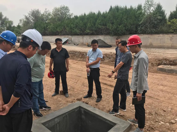 泓源公司主要負(fù)責(zé)人帶隊調(diào)研項目建設(shè)情況(圖2) 泓源公司主要負(fù)責(zé)人帶隊調(diào)研項目建設(shè)情況(圖2)