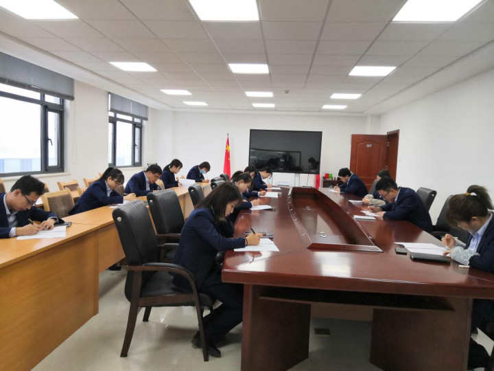 法律事務部組織開展法務管理員基礎(chǔ)法律知識測試(圖1) 法律事務部組織開展法務管理員基礎(chǔ)法律知識測試(圖1)