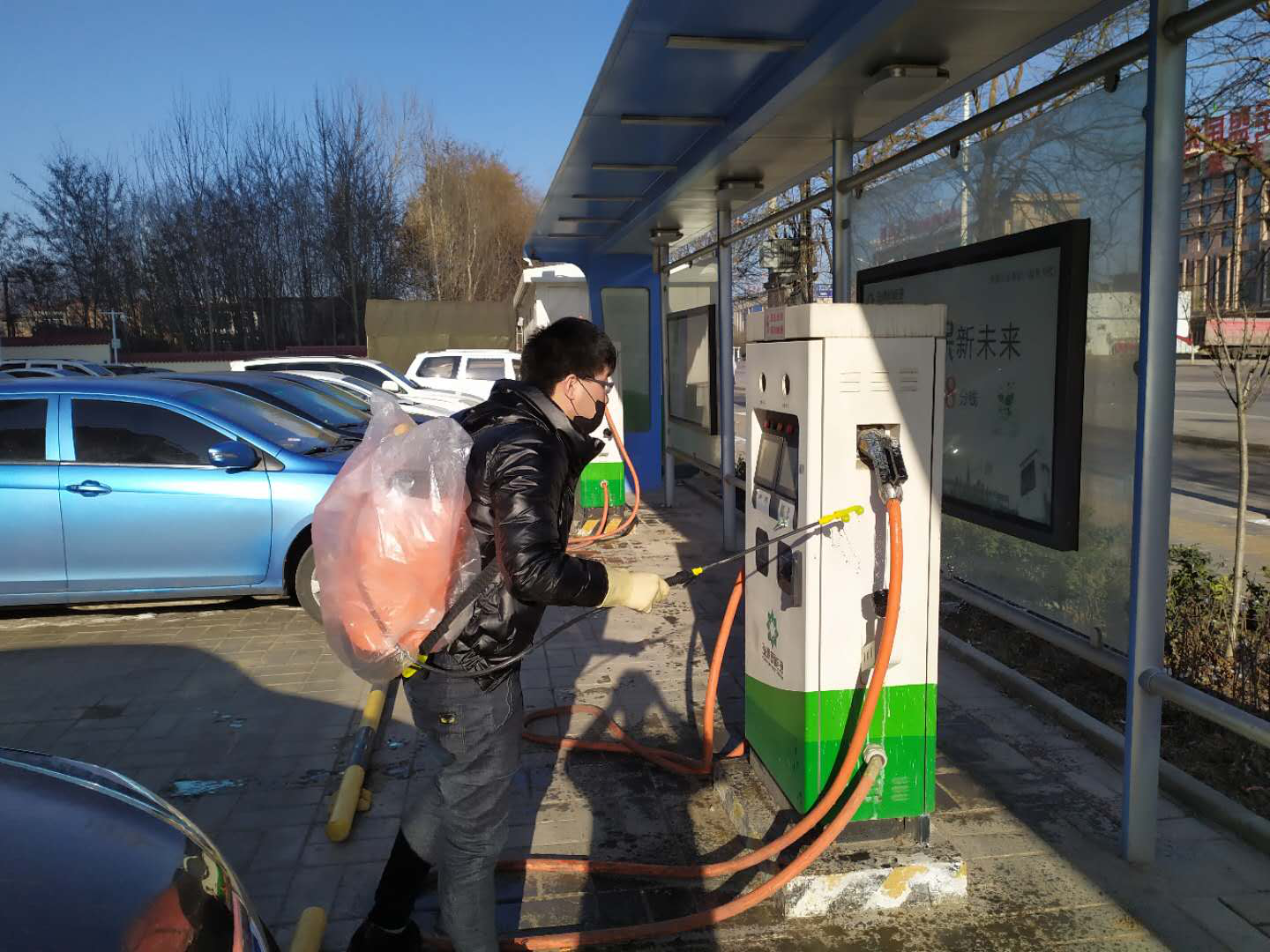 疫情就是命令 防控就是責任 新能源公司認真落實《平?jīng)鲢赐顿Y公司新型冠狀病毒感染的肺炎疫情防控工作方案》(圖2) 疫情就是命令 防控就是責任 新能源公司認真落實《平?jīng)鲢赐顿Y公司新型冠狀病毒感染的肺炎疫情防控工作方案》(圖2)