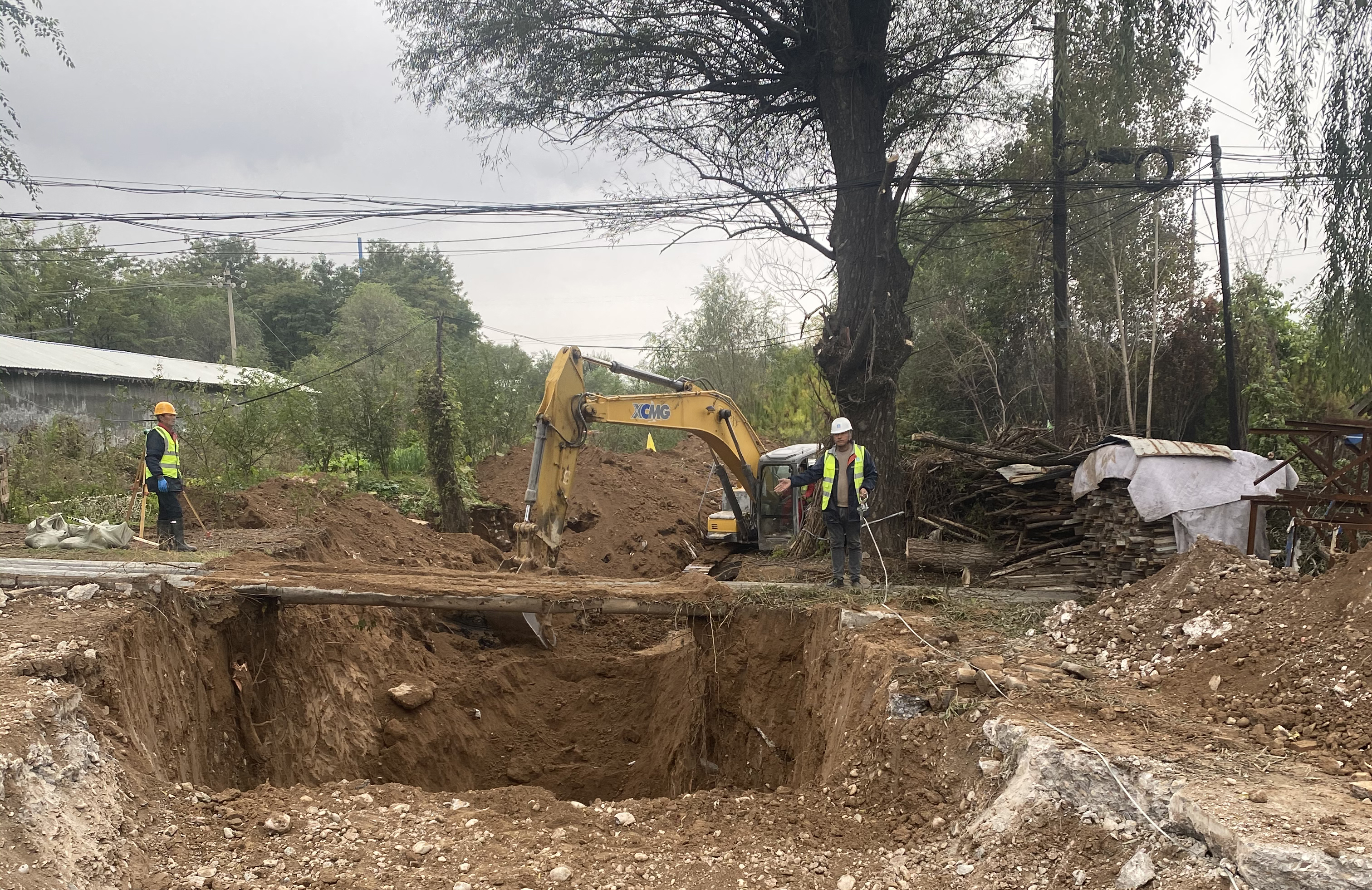 泓源公司項目建設(shè)全面復(fù)工(圖3) 泓源公司項目建設(shè)全面復(fù)工(圖3)