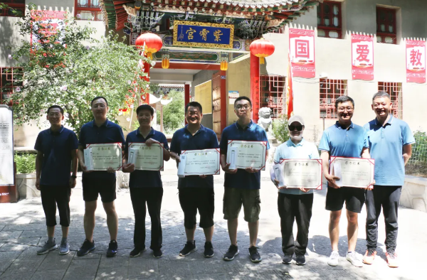 增強團隊合力 展示泓源風(fēng)采 ——泓源公司開展登山比賽活動(圖10) 增強團隊合力 展示泓源風(fēng)采 ——泓源公司開展登山比賽活動(圖10)